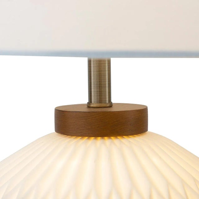 1960s Nova of California Moraga Bone Porcelain 24" Table Lamp, White Walnut For Sale - Image 5 of 12