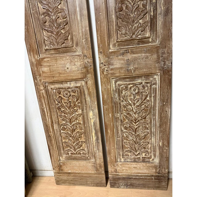 1920s Antique-Style Carved Wood Door Panels, Pair – Narrow Arched Floral Motif 80x36 For Sale - Image 5 of 7