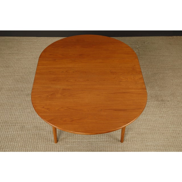 Peter Hvidt & Orla Mølgaard-Nielsen Model 311 Extendable Dining Table, 1950s For Sale - Image 12 of 12