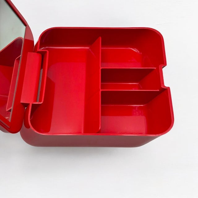 Space Age Portable Vanity Box in Red by Makio Hasuike for Gedy, 1970s For Sale - Image 9 of 11