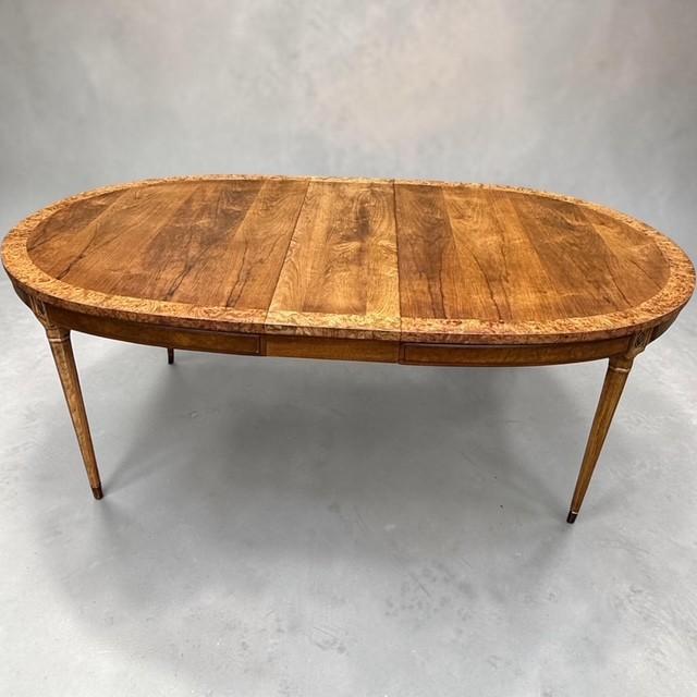 Vintage American Furniture Burl Walnut Oval Expandable Dining Table With 3 Leaves & Original Table Pad For Sale - Image 10 of 13