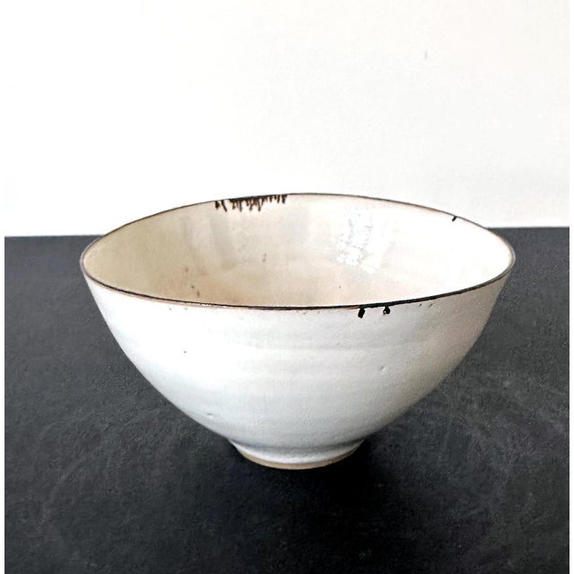 1950s British Studio Ceramic Bowl with Magnesium Glaze Lucie Rie For Sale - Image 5 of 12