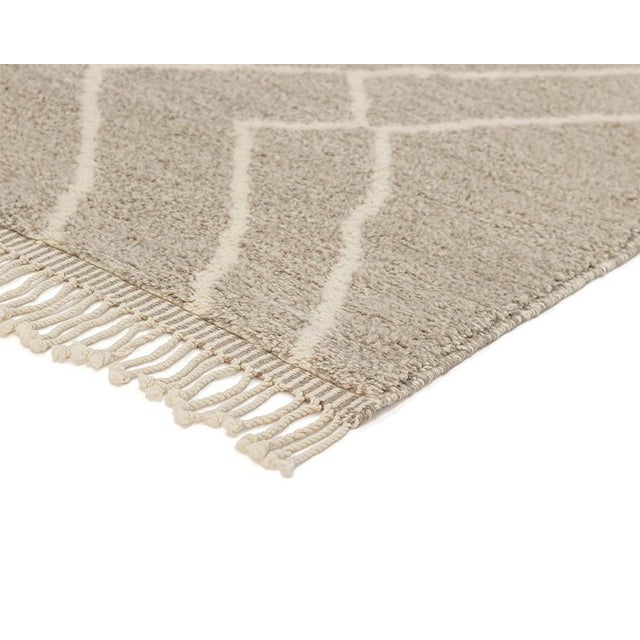 Early 21st Century Hand-Knotted Wool Premium Rug by Azele Studio For Sale - Image 5 of 10