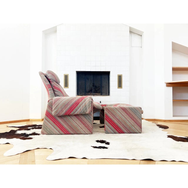 Textile Saporiti Italia Vittorio Introini P60 Lounge Chair + P61 Ottoman by Proposals, Italy 1970 For Sale - Image 7 of 12