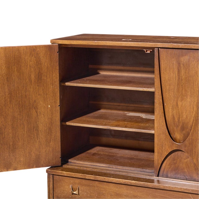 Broyhill Brasilia Mid Century Walnut and Brass Gentlemans Chest Highboy Dresser For Sale In Chicago - Image 6 of 10