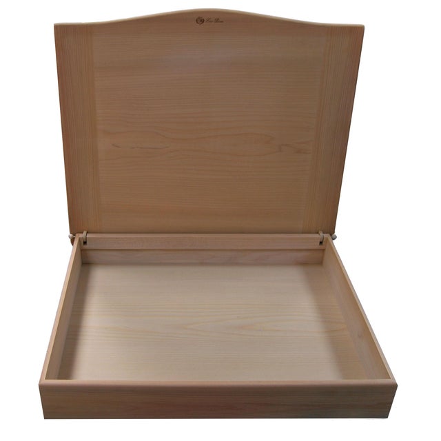 Cypress Wooden Box by Pierluigi Ghianda for Loro Piana, 1980s For Sale - Image 6 of 6