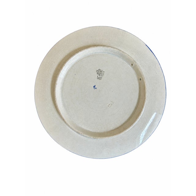 Late 19th Century French Gien Renaissance Faience Decorative Plate For Sale In New York - Image 6 of 6