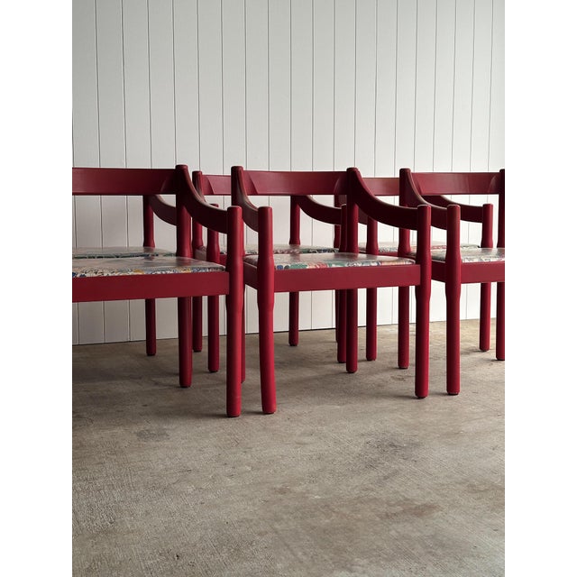 Vico Magistretti Set of Six Vintage Red Lacquered Dining Armchairs, Attributed to Vico Magistretti For Sale - Image 4 of 18