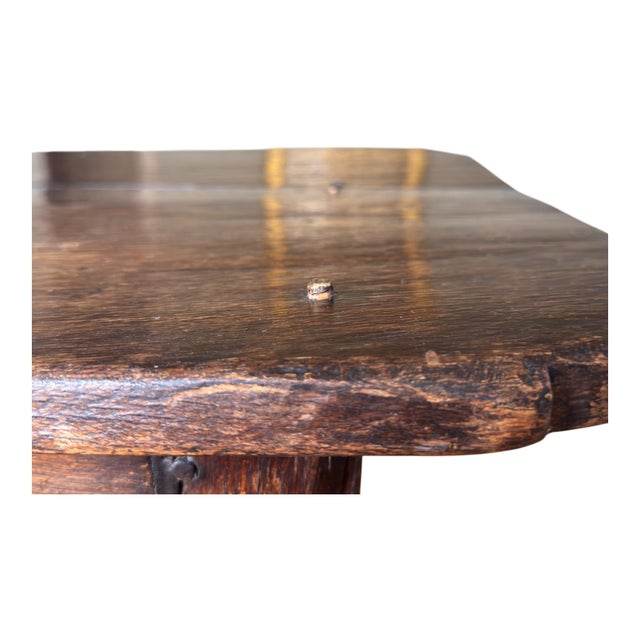 Late 17th Century English Oak Tavern Table For Sale - Image 5 of 10