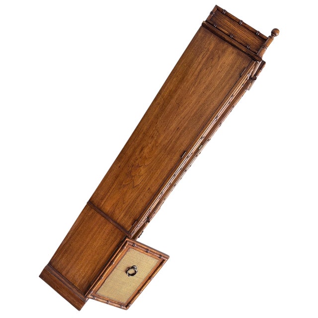 Chinoiserie Vintage Coastal Faux Bamboo China Display Curio Cabinet Rattan Wood Glass For Sale - Image 3 of 16