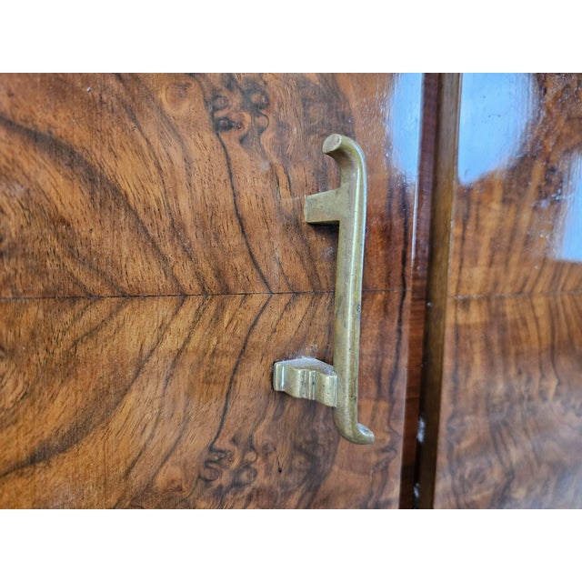 Art Deco French Sideboard in Walnut, 1940 For Sale - Image 13 of 18