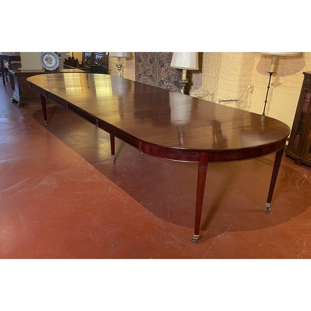 Louis XVI Style Extendable Dining Table in Mahogany For Sale - Image 4 of 9