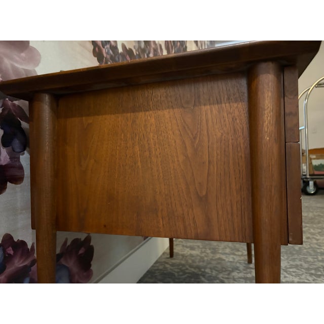 Rare MCM Merton Gershun American of Martinsville Walnut Dropleaf Desk With Aluminum Stars For Sale In Houston - Image 6 of 18