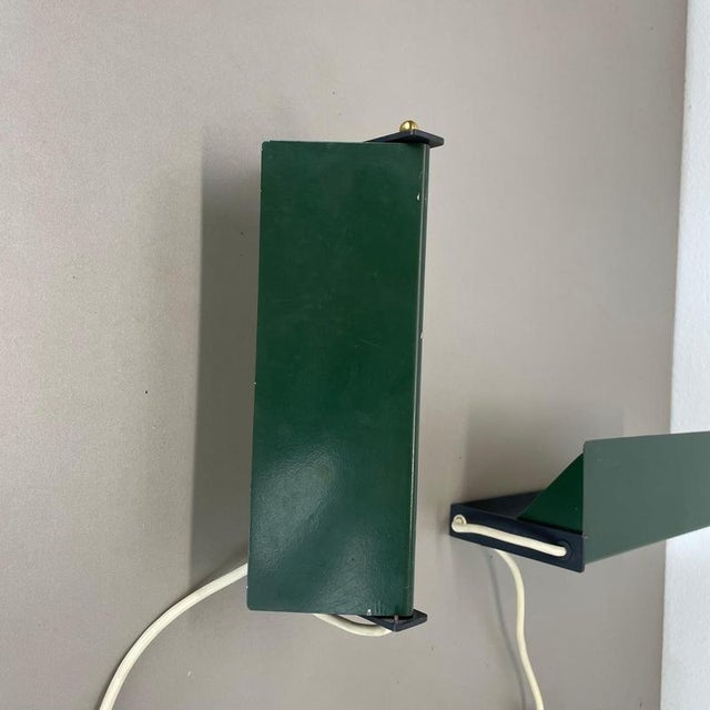 Cubic Wall Lights in the style of Charlotte Perriand for Les Arcs, France, 1960s, Set of 2 For Sale - Image 14 of 18