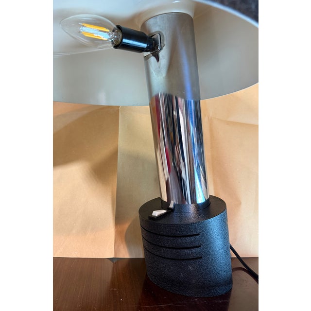 Metal Vintage Table Lamp from Stilnovo, 1970 For Sale - Image 7 of 9