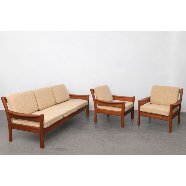Beige Three-Seater Teak Sofa from Dyrlund, 1960s For Sale - Image 8 of 10