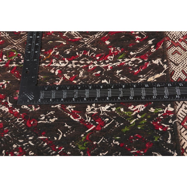 Textile Vintage Zemmour Moroccan Kilim Rug, 03'06 X 21'03 For Sale - Image 7 of 10