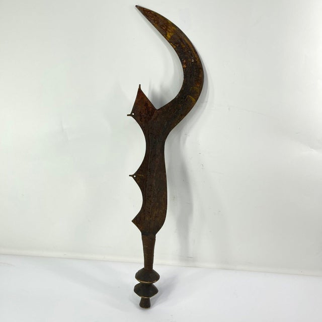 Early 20th Century Central African Old Ceremonial Executioner's Knife For Sale In Denver - Image 6 of 7