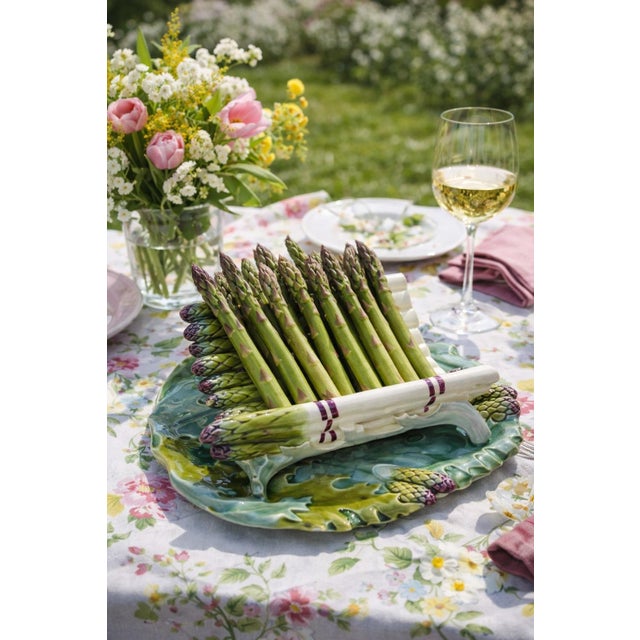 A very elegant asparagus dish in barbotine ceramic, dating from around 1900, complete with its removable draining stand....