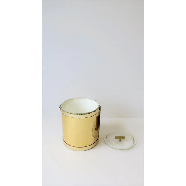 1970s Gold Disco Era Modern Lucite Ice Bucket, ca. 1970s For Sale - Image 5 of 11
