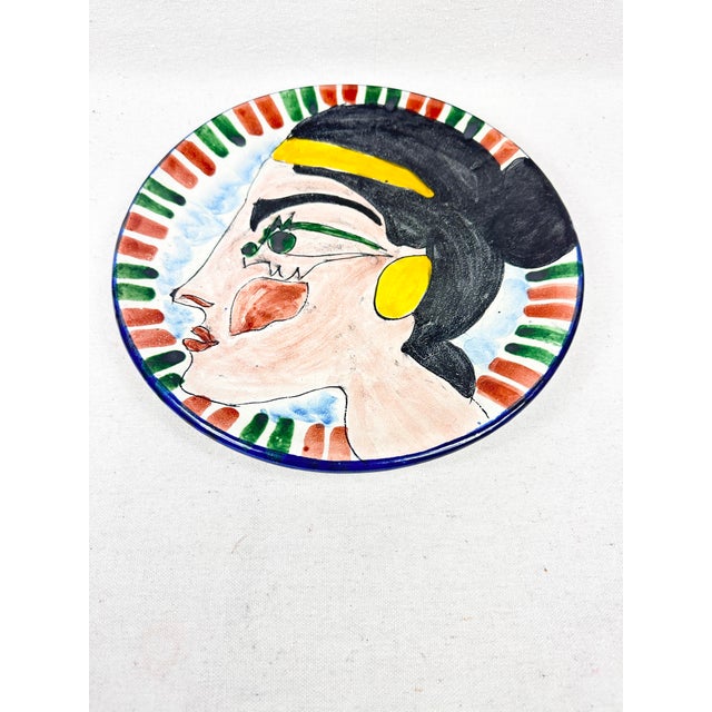 Mexican Mid-Century Style Postmodern Cubist Face Terracotta Glazed Decorative Plate For Sale - Image 3 of 8