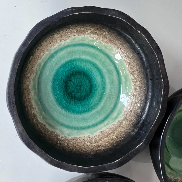 1960s Modern Japanese Small Enamel Bowls in Varied Colors Tripod Base - Set of 3 For Sale - Image 10 of 12