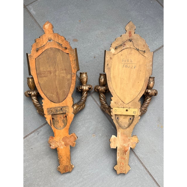 Vintage Italian Hollywood Regency Gilt Wood Mirrored Two-Arm Wall Sconces - A Pair For Sale - Image 12 of 15