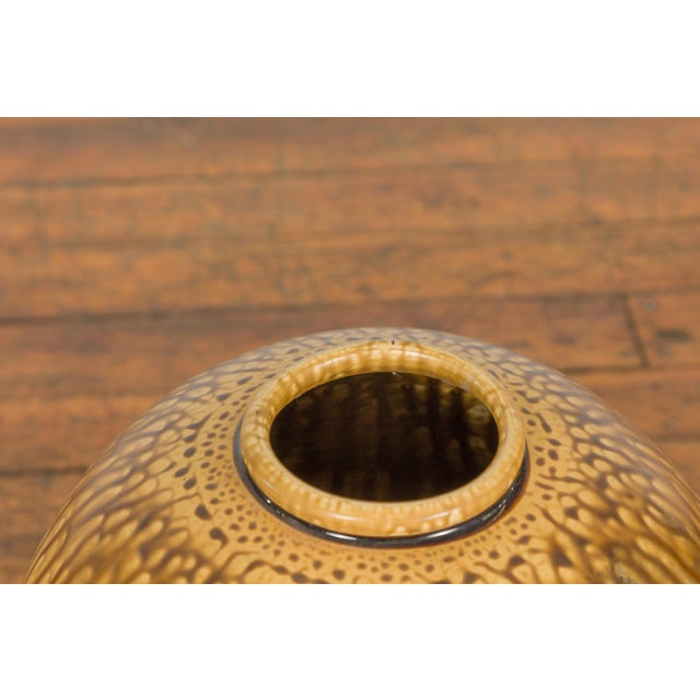 Prem Collection Artisan Handcrafted Two-Tone Vase with Dripping Décor For Sale - Image 10 of 12
