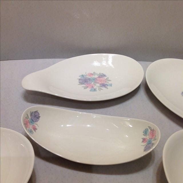 White 1950s Eva Zeisel Serving Dishes - Set of 5 For Sale - Image 8 of 11