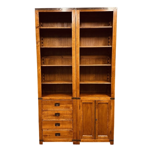 English Bookcase in Oak For Sale