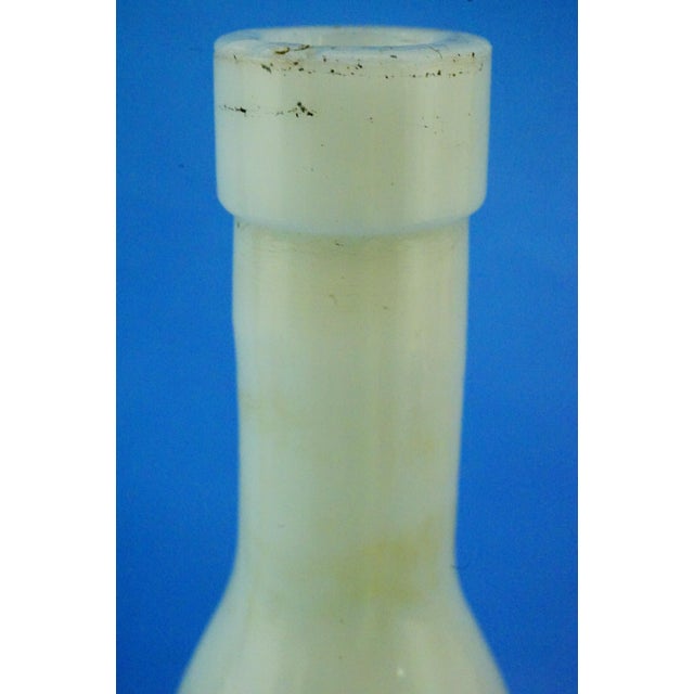 19th Century Morandi Bottle Vase in White Opaline Milk Glass attributed to Salviati Murano, Italy For Sale - Image 14 of 18
