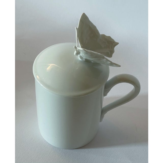 Contemporary Gucci Porcelain Butterfly Mug For Sale - Image 3 of 10