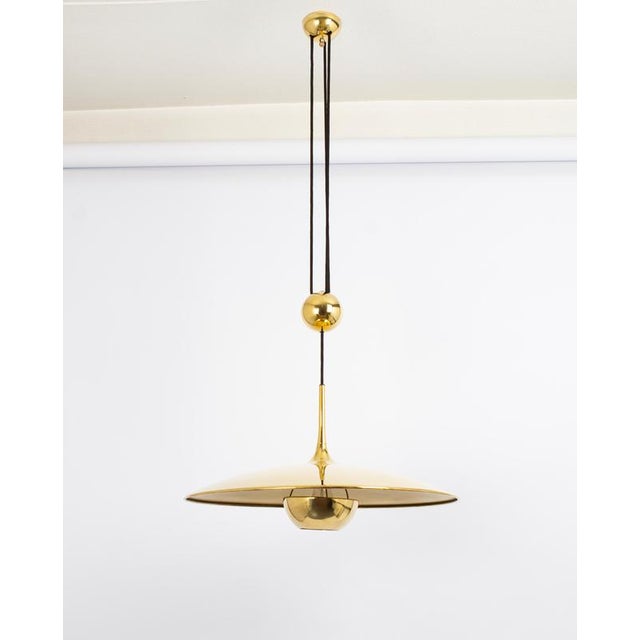 Adjustable Counterweight Brass Pendant Lamp by Florian Schulz, 1970s For Sale - Image 6 of 7