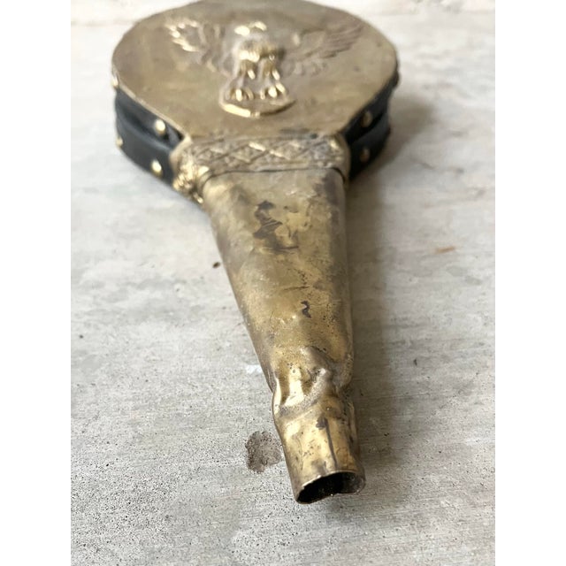 American Vintage Federalist-Style Wood Leather Brass Plates Eagle Motif Fireplace Bellow For Sale - Image 3 of 7