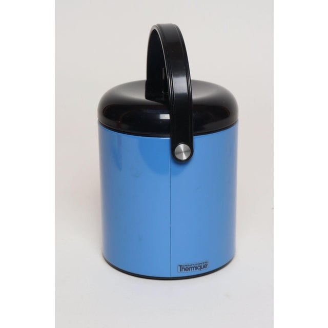 Vintage Japanese Crown Corning "Thermique" Sky Blue Ice Bucket/Pail With Tongs For Sale - Image 4 of 16