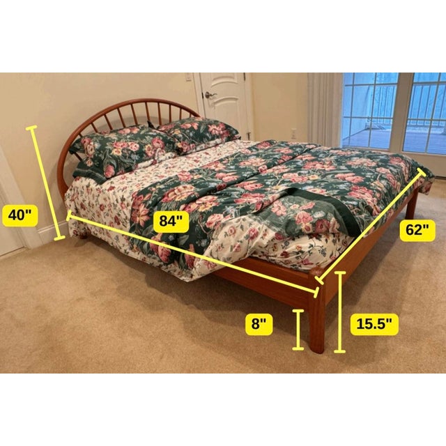 Mid-Century Modern 1980s Solid Teak Queen Size Bed Frame For Sale - Image 3 of 11