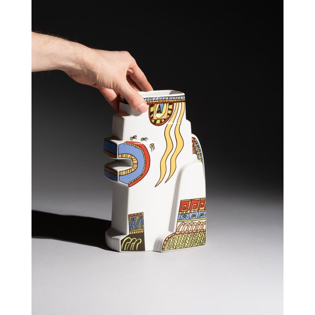 Leones Porcelain Vase Set by Javier Mariscal for Rosenthal, 1990s, Set of 4 For Sale - Image 6 of 18