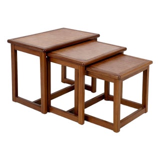 Mid-Century Modern Teak Nesting Tables with Ceramic Tile Tops, Set of 3 For Sale