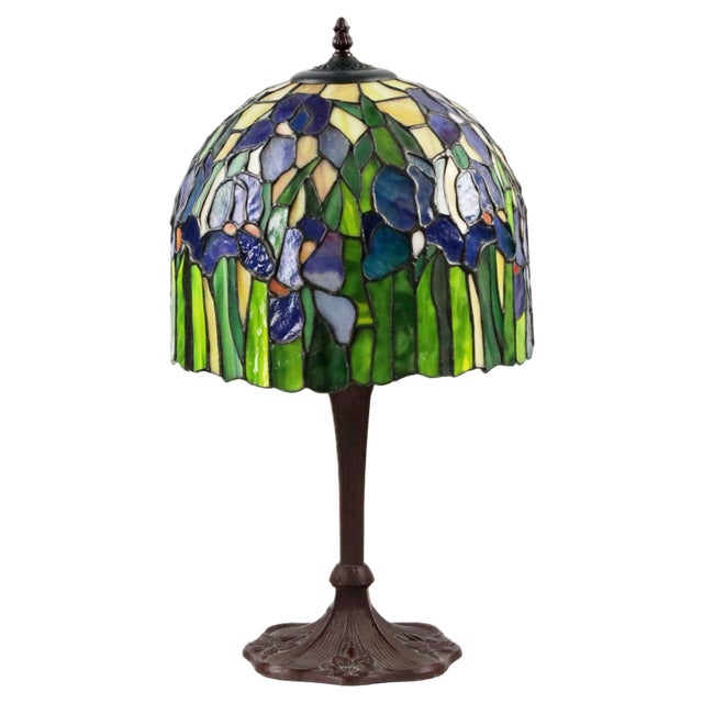 Stained Glass Table Lamp in the style of Tiffany, 20th Century For Sale