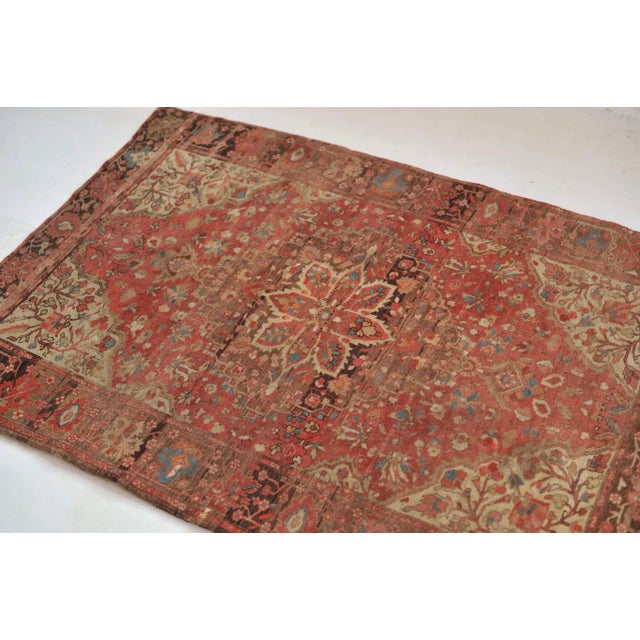 Textile 1930s Persian Ferahan Sarouk Lamb Wool Rug, 3.6 x 4.11 For Sale - Image 7 of 11