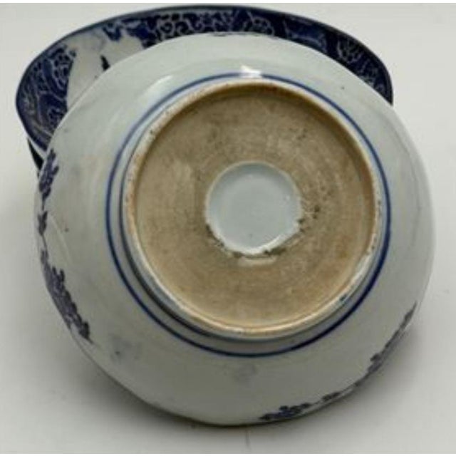 Set of Four Late 19th-Century Japanese Imari Porcelain Bowls — Rare Blue & White Floral Design For Sale In Phoenix - Image 6 of 6