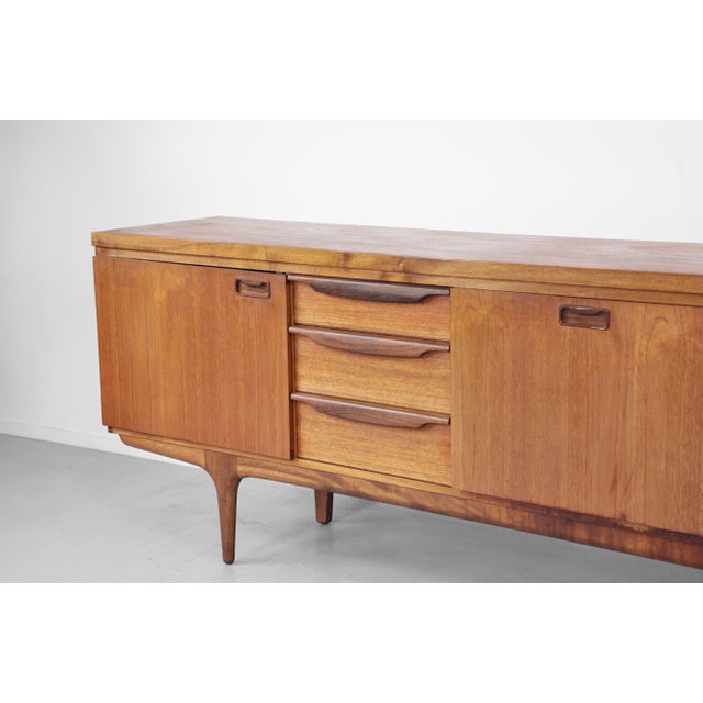 Wood Teak Sideboard from Greaves & Thomas, 1960s For Sale - Image 7 of 10