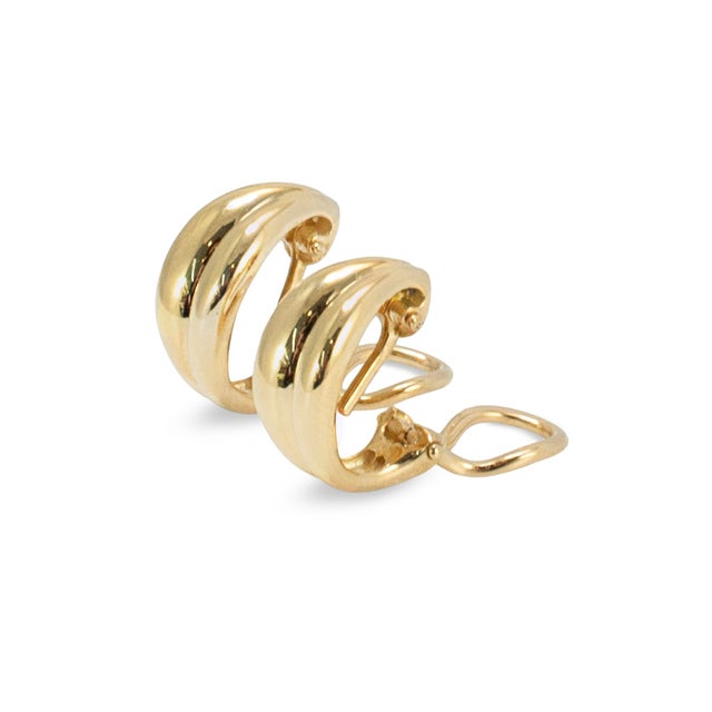 Tiffany and Co. Ladies Tiffany & Co. 18k Yellow Gold Small Omega Shrimp Huggies Clip on Earrings, A Pair For Sale - Image 4 of 8