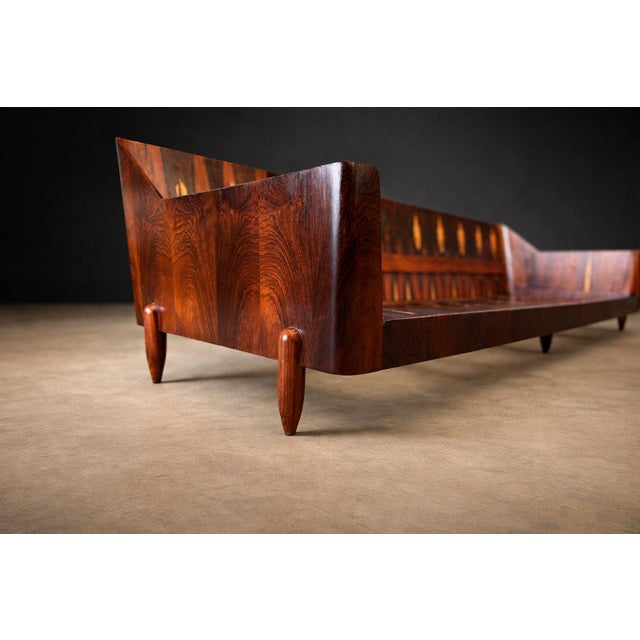 Jd Móveis Brazilian Rosewood Four-Seat Sofa in Warm Oatmeal Bouclé, Brazil, 1960s — Sculptural Form With Rounded Tapered Legs For Sale - Image 15 of 16