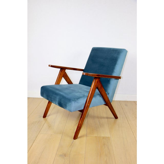 Vintage VAR B-310 Chair in Blue Sky Velvet and Wood, 1960s For Sale - Image 11 of 11