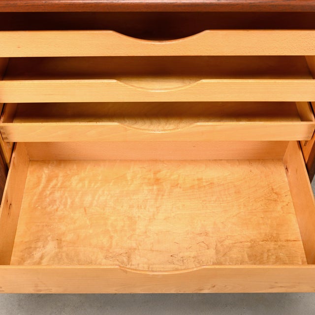 Vintage Model 160 Sideboard in Teak and Oak by Børge Mogensen for Søborg Møbelfabrik, 1960s For Sale - Image 14 of 18