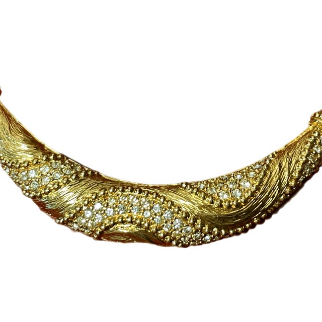 1980s Christian Dior Gold Crystal Pendant Snake Chain Choker For Sale - Image 5 of 9
