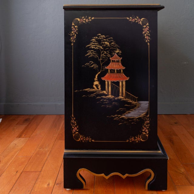 1970s Habersham Black Chinoisere Hand Painted Chest of Drawers | Dresser For Sale - Image 5 of 18