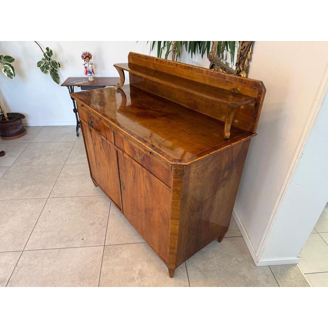Early 20th Century Biedermeier Sideboard in Walnut Veneer, 1900 For Sale - Image 5 of 17