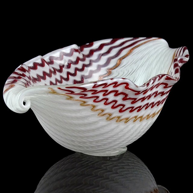 Mid 20th Century Vintage Murano Dino Martens 1950s White Red Aventurine Ribbons Italian Art Glass Center Bowl For Sale - Image 5 of 8